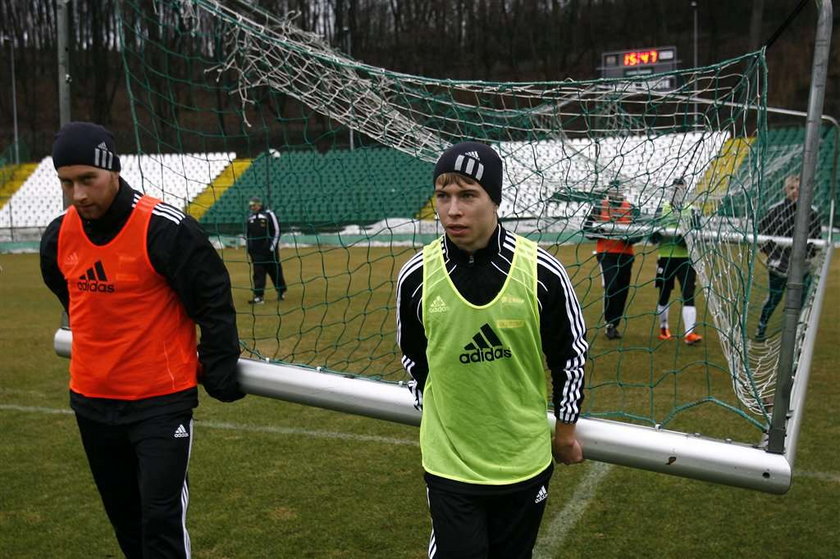 Legia nie zgadza się, żeby wypożyczony do Lechii piłkarz zagrał przeciwko niej