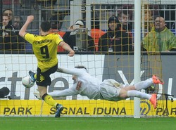 Popis Polaków w barwach Borussii. "Lewy" pobił rekord. Zobacz gole