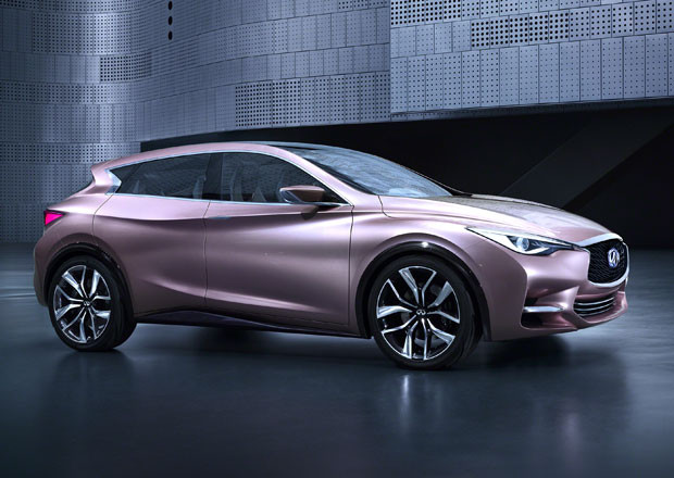 Infiniti Q30