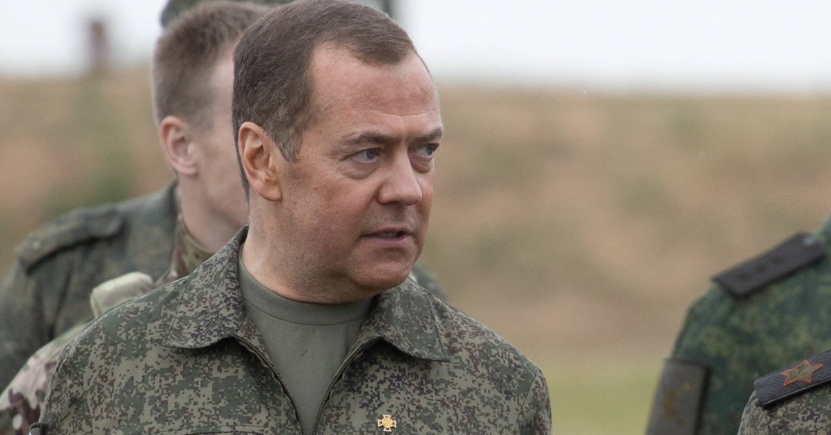 Medvedev was outraged by the proposals on Ukraine.  “Retired Stupid”