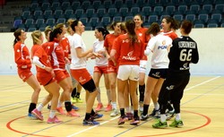 ME piłkarek ręcznych: Wicemistrzynie świata rywalkami Polek. Holenderki też przegrały pierwszy mecz