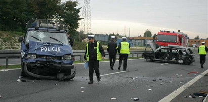 Chcieli rozjechać policjantów