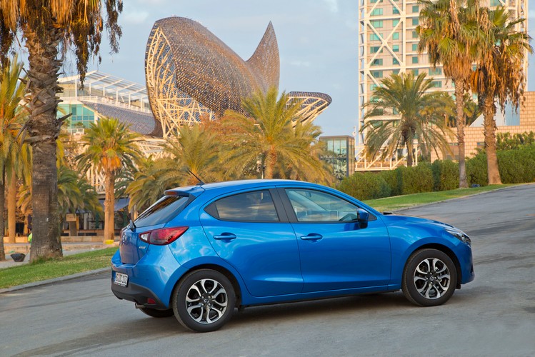 Mazda 2