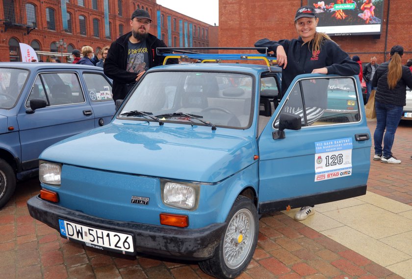 Zlot Fiatów 126 p w łódzkiej Manufakturze