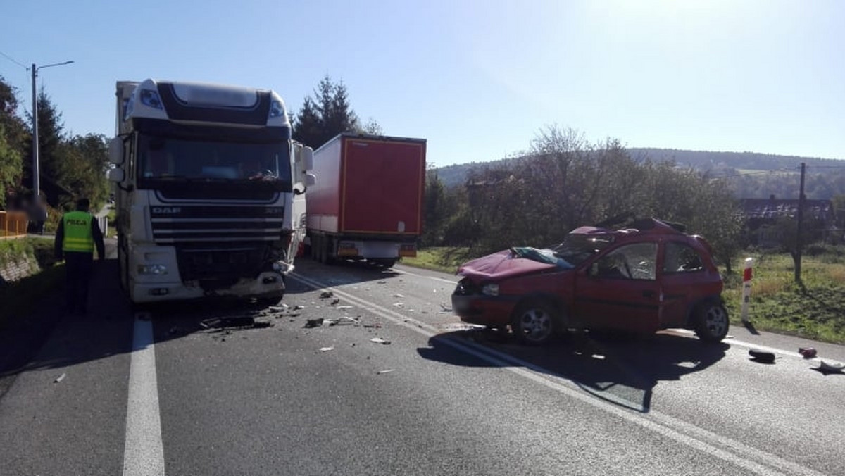 Rzeszów: wypadek na DK19. Nie żyje kierowca samochodu osobowego