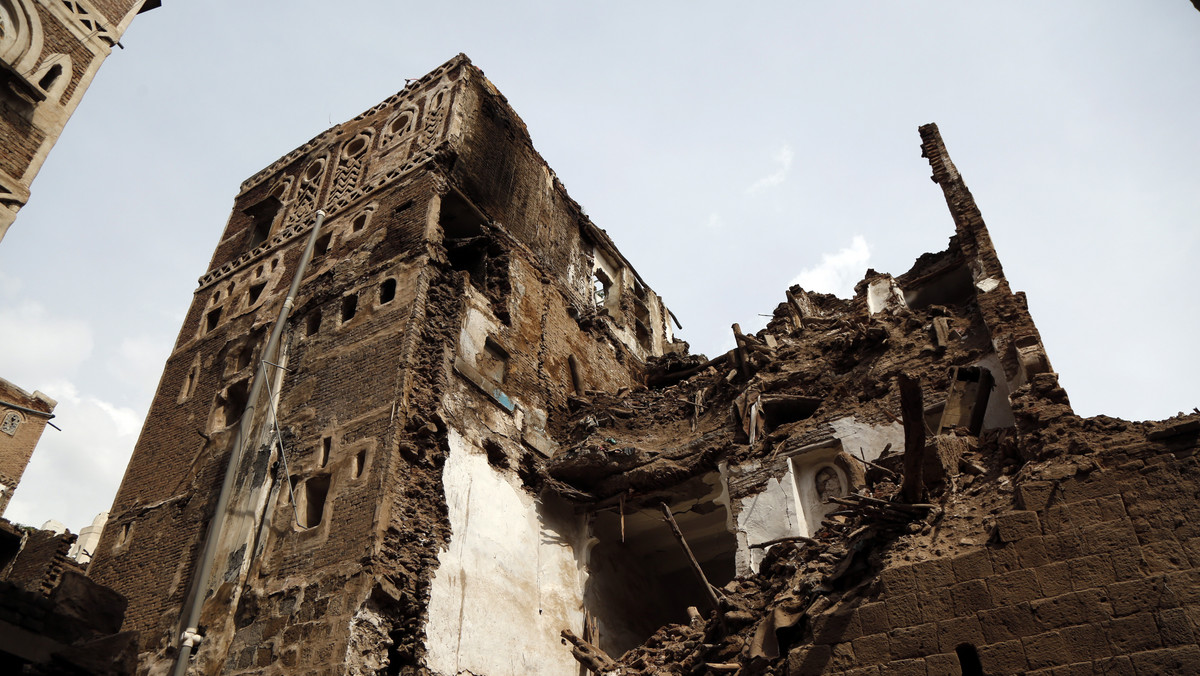 Zniszczone przez ulewy budynki z listy UNESCO w Sanie, Jemenie