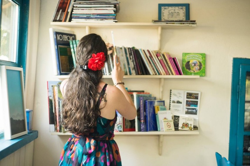 Ponosna je i na biblioteku koju je sama otvorila