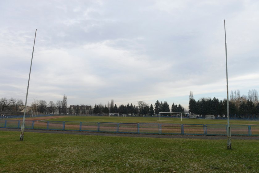 Stadion przy ul. Lotniczej MOSiR Zachód