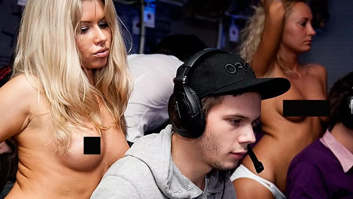 [18+] Counter Strike: Pro gamerzy kontra stripteaserki