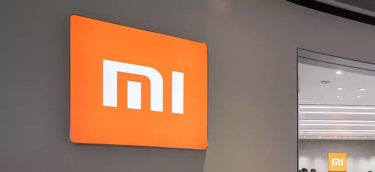 Xiaomi patentuje smartfona z dwoma ekranami. Pomysł jest ciekawy