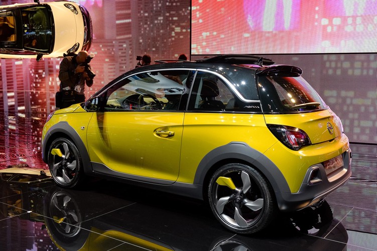 Opel adam rocks