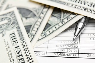 Dolar coraz droższy. Czy pobije historyczny rekord? To możliwe