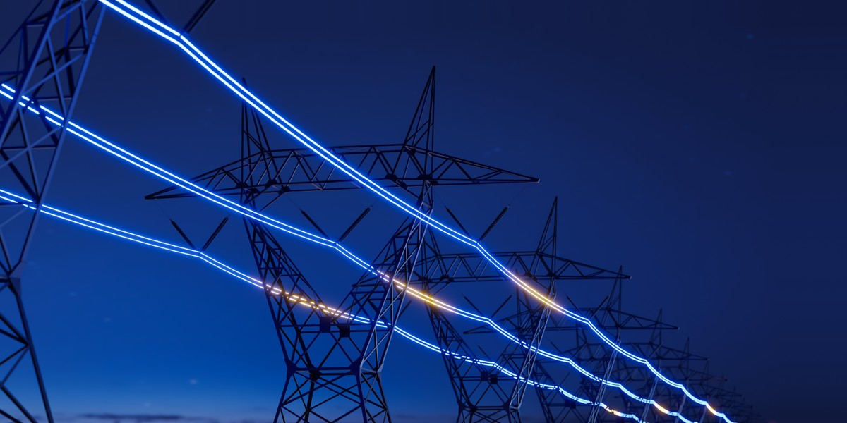 Posiedzenie RBN ma dotyczyć "kluczowych inwestycji związanych z infrastrukturą energetyczną kraju". Prezydent spytam.in. o to, czy Czy jesteśmy przygotowani na wakacyjne blackoutym, co jest z atomem,
