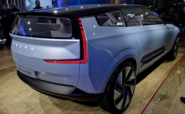 Volvo Concept Recharge kradnie pierwszy show w Polsce. To samochód wart 4 mln euro