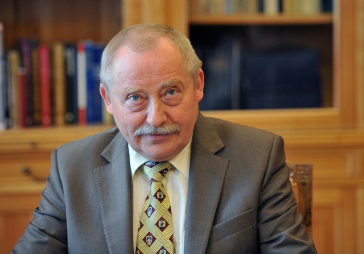 10. Antoni Górski – studia prawnicze ukończył w 1969 r. na Uniwersytecie Warszawskim. Od 2010 roku jest przewodniczącym Krajowej Rady Sądownictwa. 
<br><br>
Wyróżniony za obronę sędziów, którzy postanowili
wstrzymać się od orzekania po tym, jak pojawiły się wątpliwości co do prawidłowości ich przeniesienia.
<br><br>
<a title=