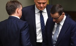 W tej sprawie Morawiecki i Ziobro zagłosowali wbrew Zjednoczonej Prawicy. Dlaczego?
