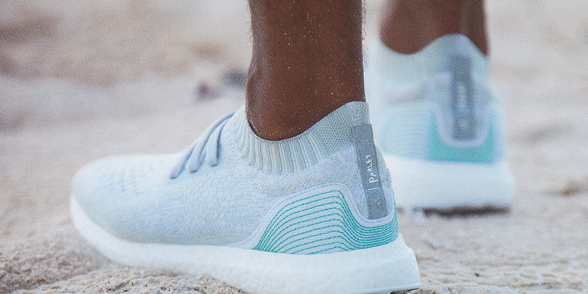 Adidas UltraBOOST Uncaged Parley