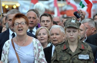 Policja: Prawie 760 tys. zł kosztowała miesięcznica smoleńska i kontrmanifestacja z 10 lipca