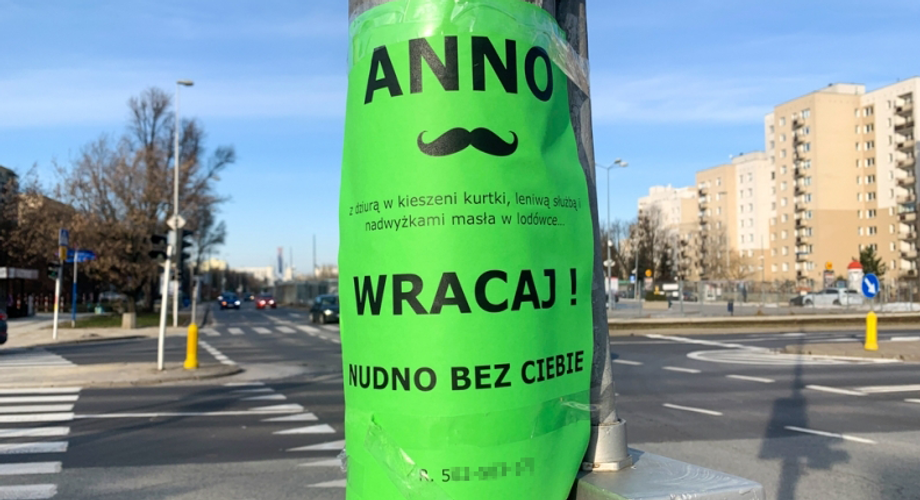 "Anno, wracaj! Nudno bez ciebie". Wiemy, kim jest autor tajemniczych ogłoszeń rozwieszonych w Warszawie