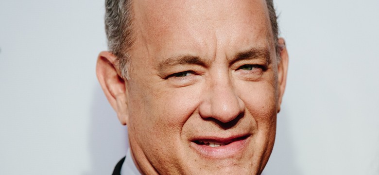 Tom Hanks śpiewa "Sto lat" po polsku. Po raz kolejny dziękuje za malucha