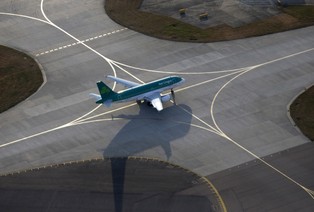 Wielka Brytania: Lotnisko Heathrow powiększy się o trzeci pas startowy