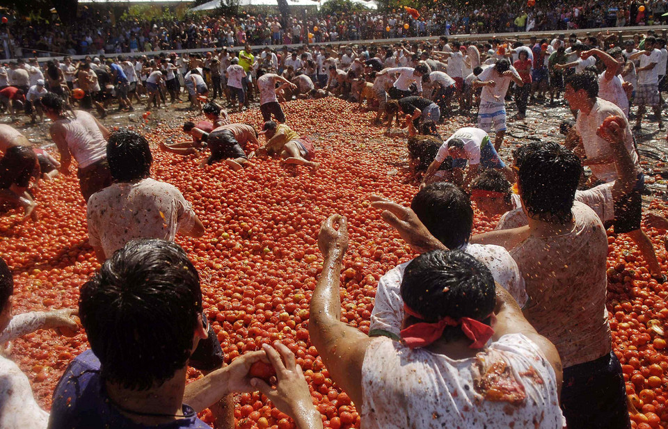 Walka na pomidory na festiwalu w Chile