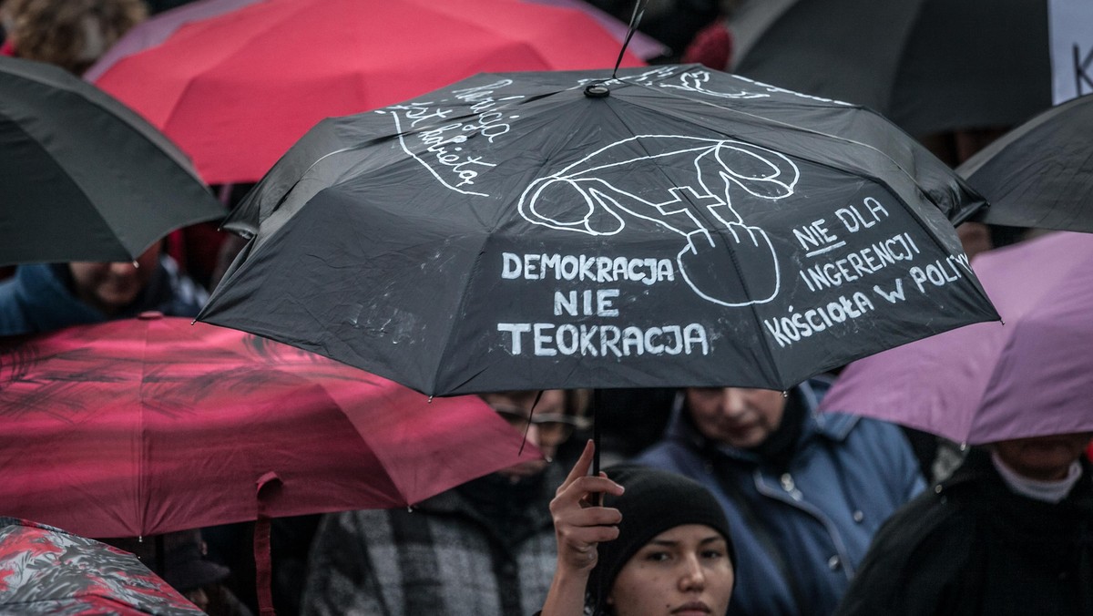 Czarny Protest aborcja Ogólnopolski Strajk Kobiet kobiety feminizm prawa kobiet