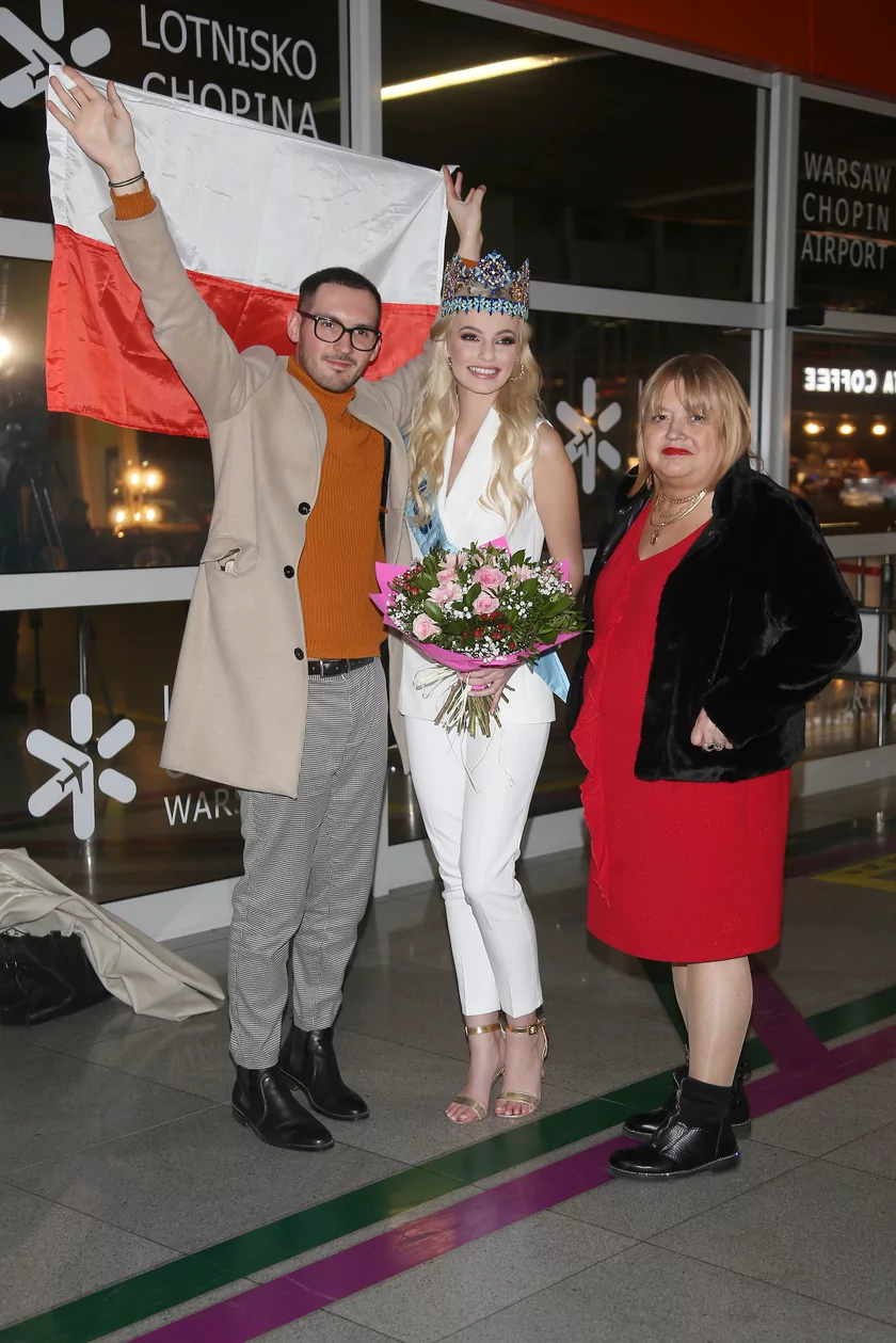 ♔ The Official Thread Of Miss World 2021 ® Karolina Bielawska of Poland ♔ - Page 2 J-Ck9kuTURBXy9hYjQ0YTNkMS00ZmI3LTQxNWQtYWRiMy0xNTdiYmI3ZTBiOTMuanBlZ5GTAs0DSM0E64KhMAWhMQE