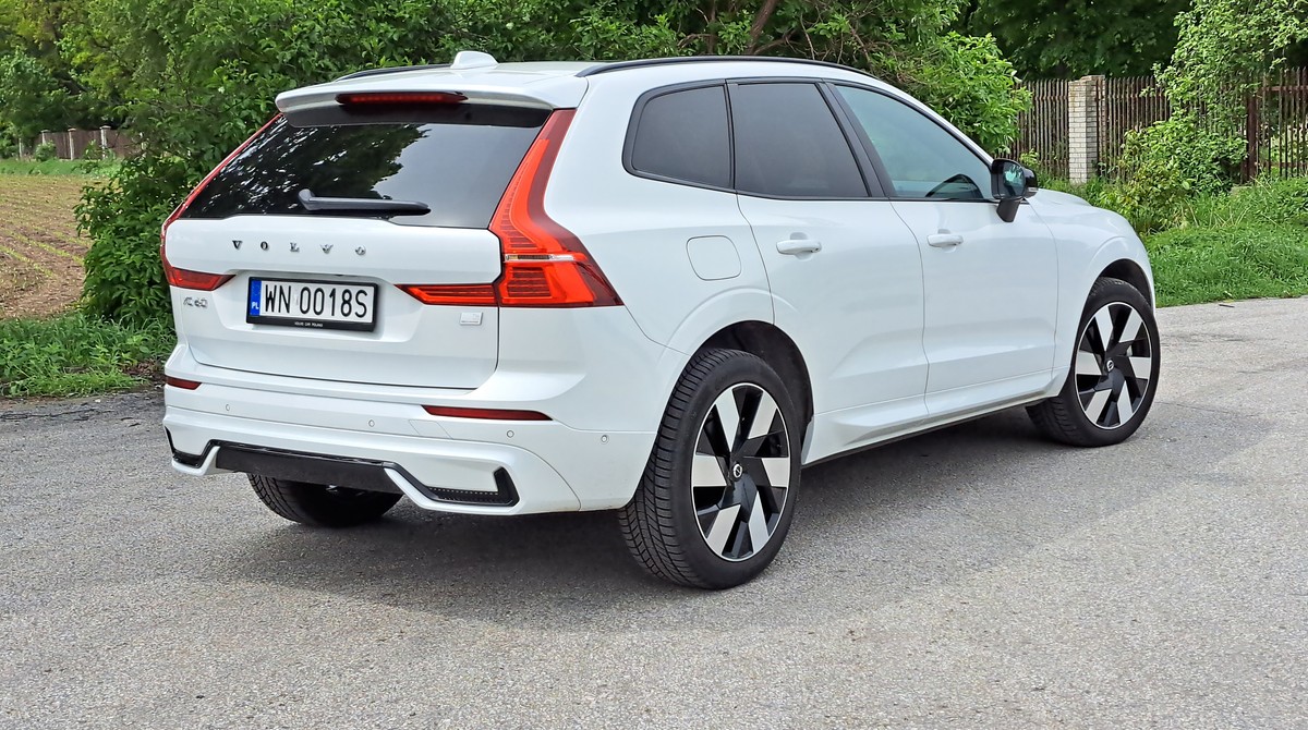 Volvo XC60 T6 – sportowe osiągi w wersji „eko” - TEST