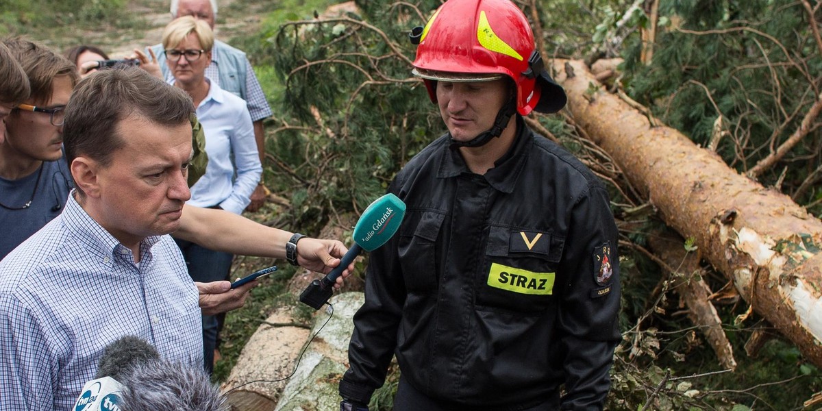 Błaszczak zaatakował po nawałnicy