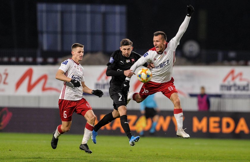 Ekstraklasa: Raków - Jagiellonia 2:1, ŁKS Łódź - Cracovia 1:0