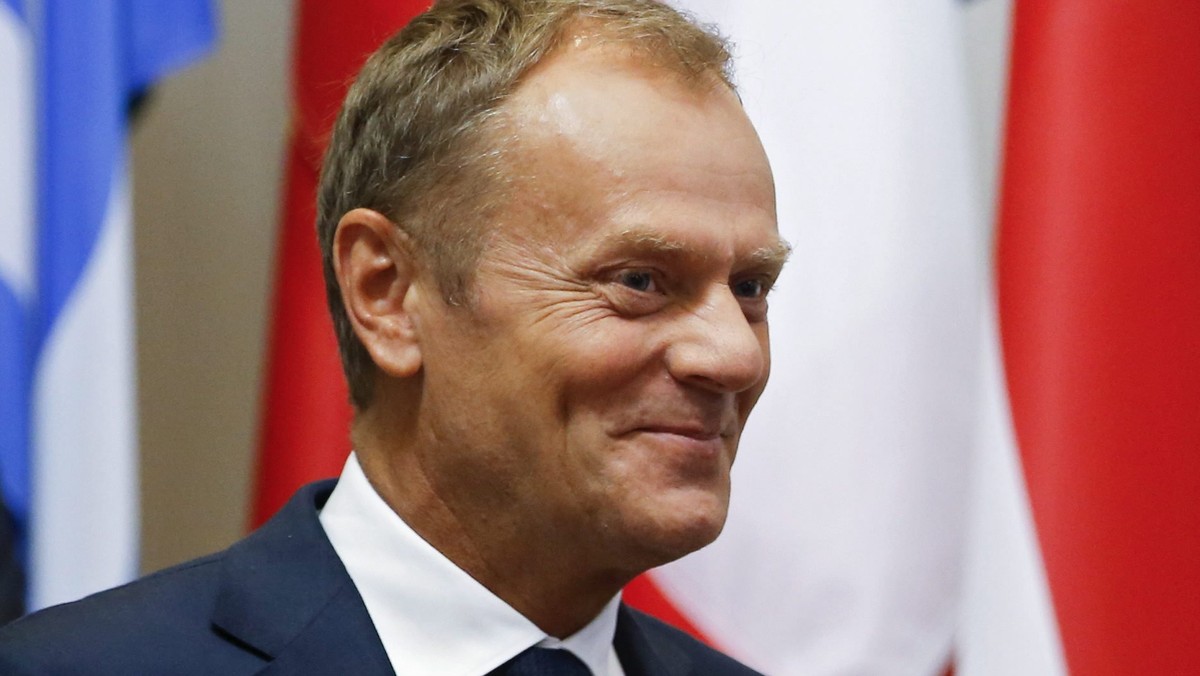 Przewodniczący Rady Europejskiej Donald Tusk przestrzegł dziś przed podziałem pomiędzy wschodem a zachodem Unii Europejskiej w sprawie rozwiązania kryzysu migracyjnego. Podkreślił, że należy znaleźć "ambitny wspólny mianownik".