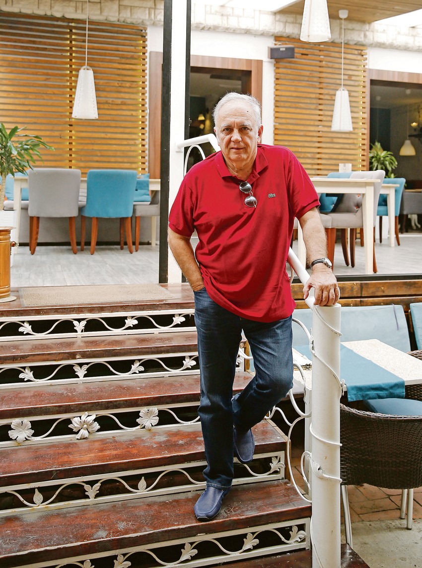 Što se Pokreta slobodnih građana tiče, tu je polako bledela ideja "jedan od nas" i pretvarala se u ideju "jedan". Ja tu više nisam imao šta da tražim