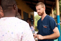 Wirus Ebola opuści Afrykę? Samolot zabierze do USA kolejną chorą