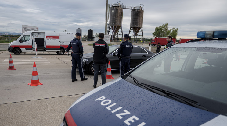A nyílt utcán lőttek le a férfit Ausztriában, Magyarországon fogták el a gyanúsítottat / Illusztráció: MTI/EPA/Christian Bruna