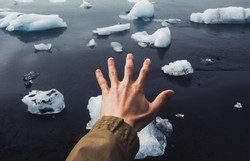 Hipotermia może doprowadzić do śmierci. Jak reagować w przypadku wychłodzenia organizmu?