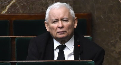 Jarosław Kaczyński nie wejdzie już z ochroną do Sejmu. Hołownia zapowiada duże zmiany