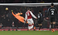 Liga angielska: Dotkliwa porażka Arsenalu z Manchesterem City