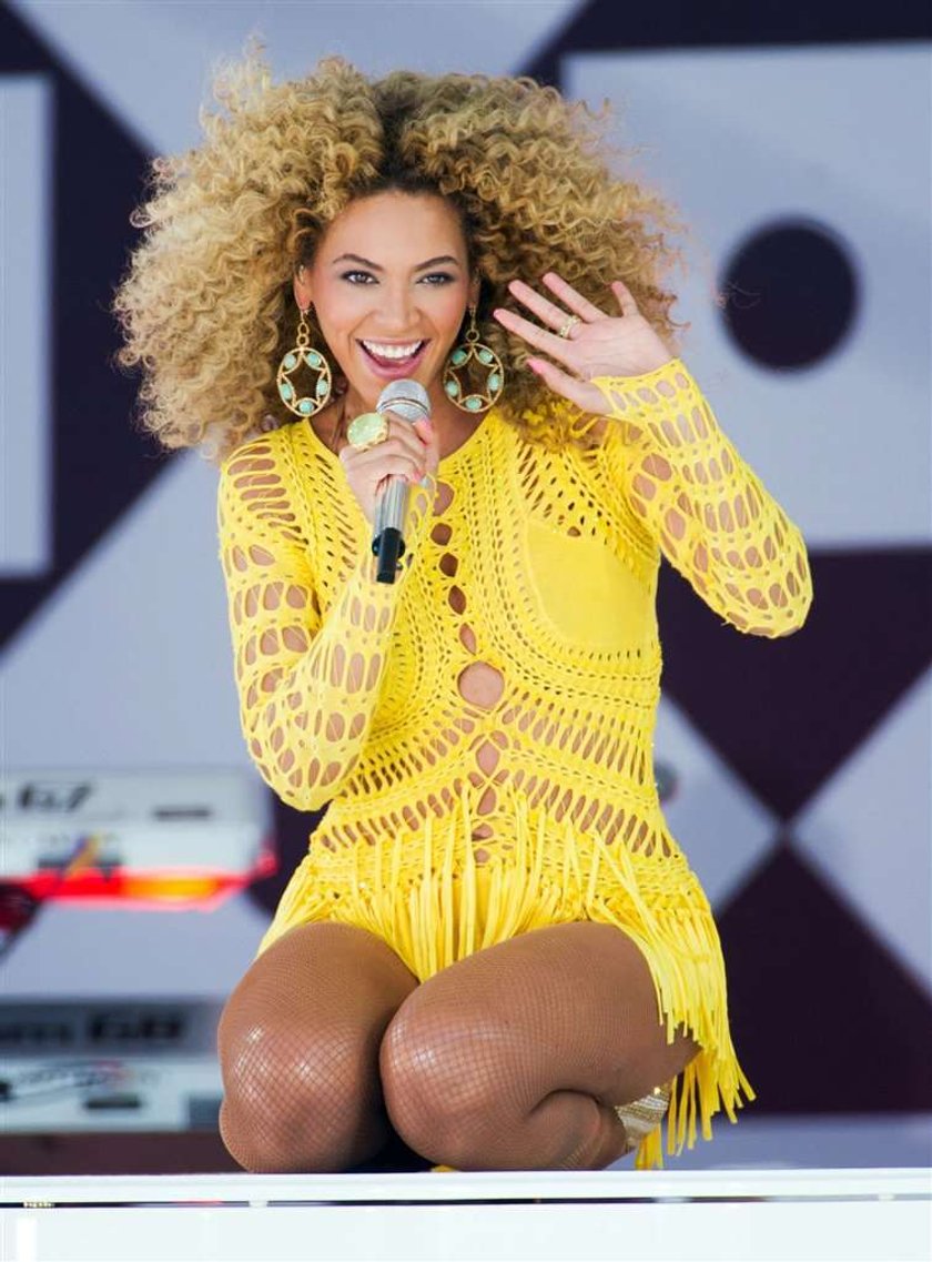 Beyonce oszukała, że jest w ciąży? Zobacz jej sflaczały brzuch