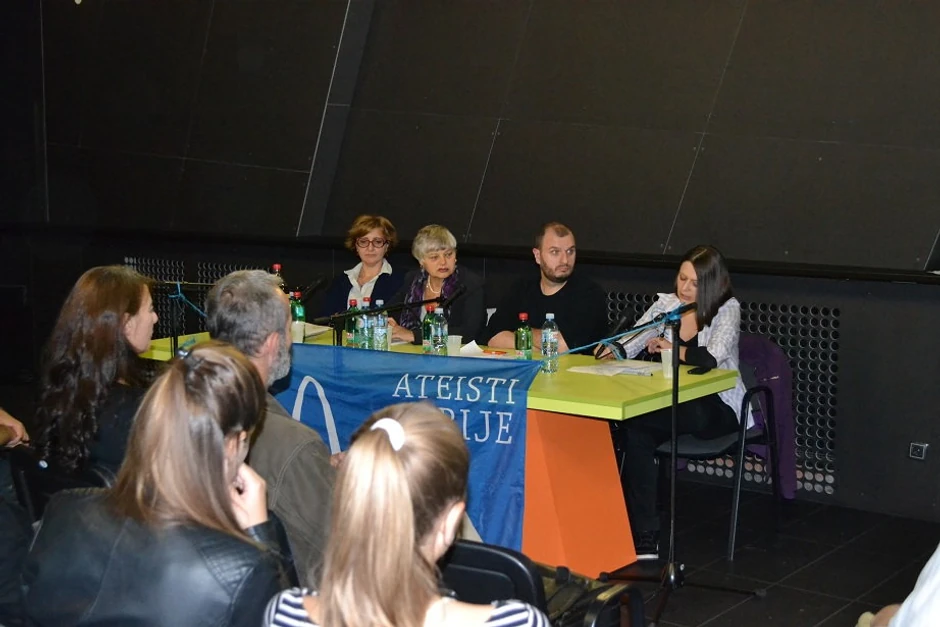 Učesnici programa: dr Biljana Stojković, dr Gordana Jovanović, Boban Stojanović i Milena Burgić