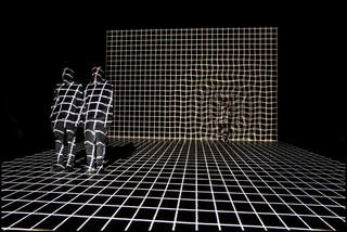 Niewidomi aktorzy o samotności i braku bliskości. „Spójrz na mnie”