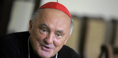 Kardynał Nycz ostro o zachowaniu kibiców w Częstochowie