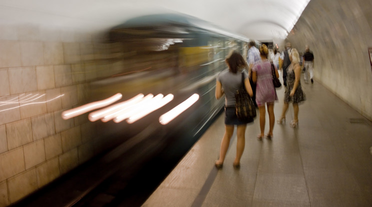 Kisebb pánik tört ki a metróban /Illusztráció: Northfoto