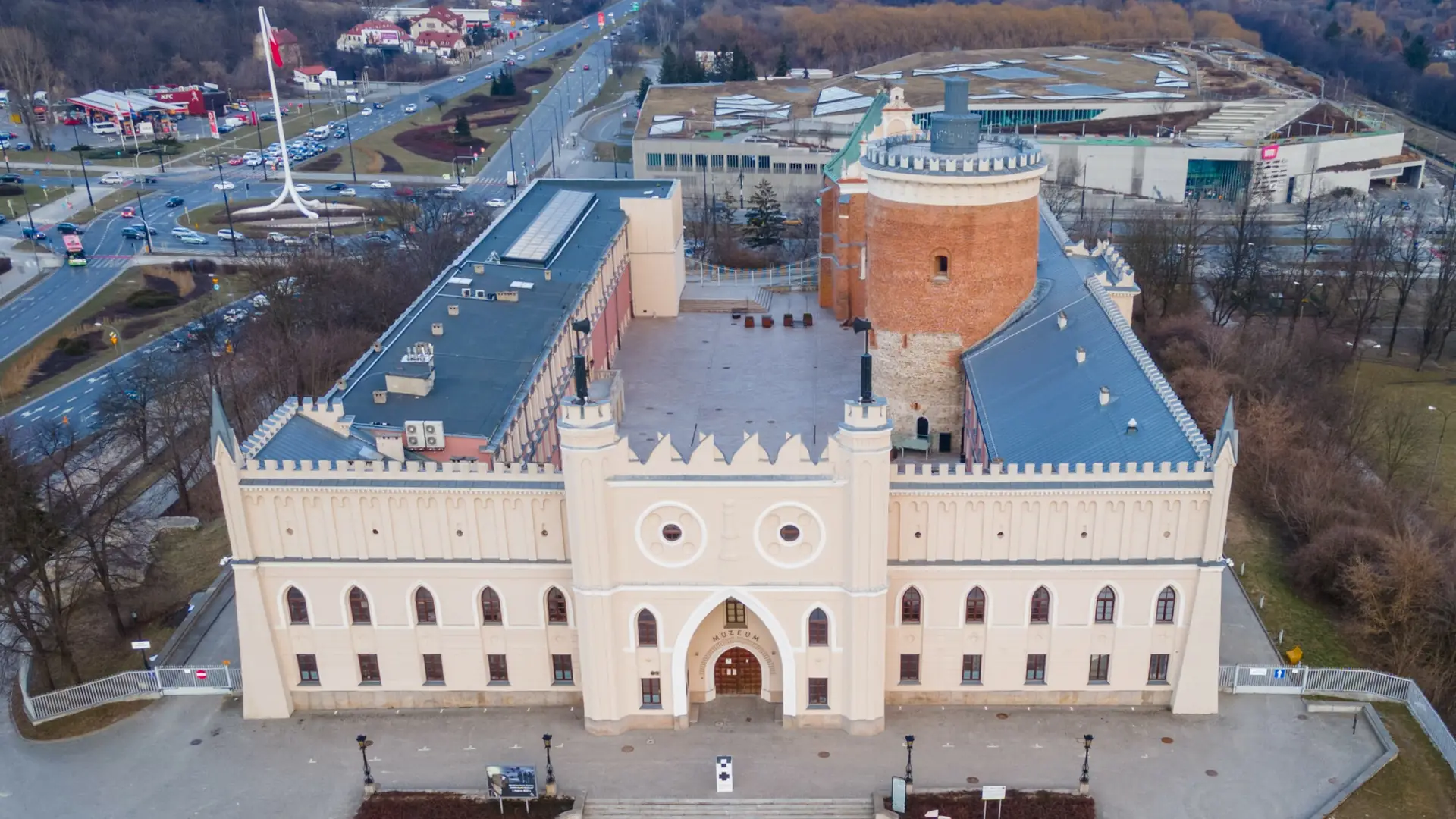 Quiz. Jak dobrze znasz polskie zamki i pałace? Trudno będzie zdobyć 8/12