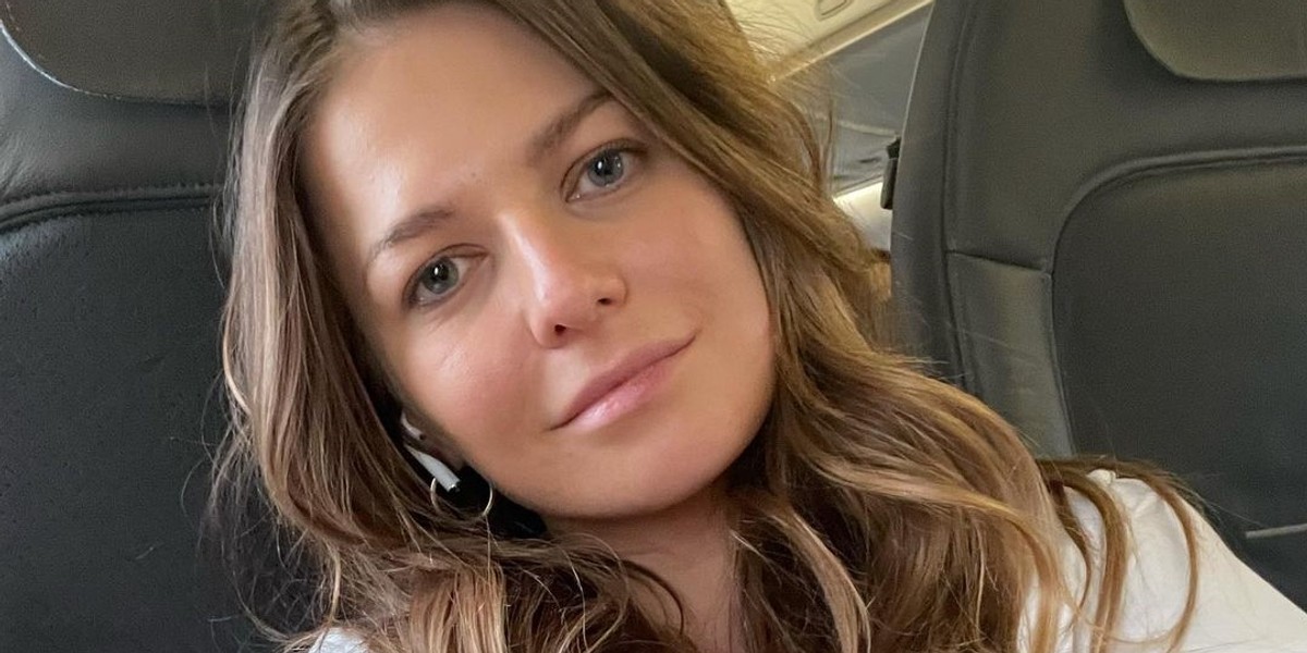 Anna Lewandowska opróżnia mieszkanie po babci, żeby pomóc Ukraińcom. 