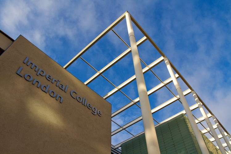 8. Imperial College London (Wielka Brytania)
wynik: 90,6 pkt/100 Specjalizuje się w badaniach oraz kształceniu w dziedzinie nauki, inżynierii oraz medycyny.