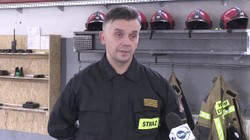 Wracał z nocnego dyżuru w szpitalu. Zauważył dym, uratował sześć osób i psa