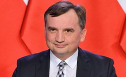 Budżet UE powiązany z praworządnością? Solidarna Polska: Tu chodzi o kolonizację