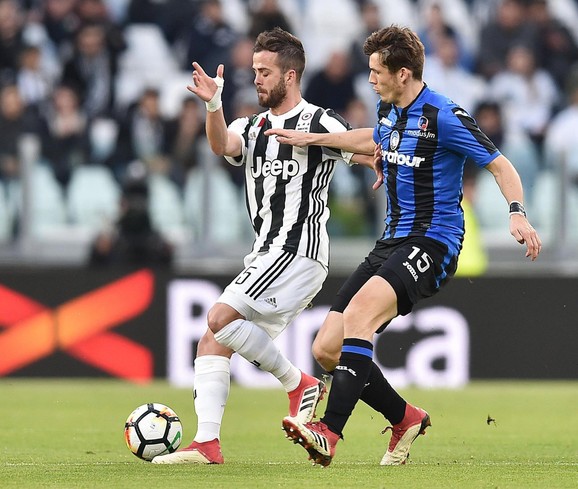 Miralem Pjanić neće igrati protiv Reala zbog suspenzije