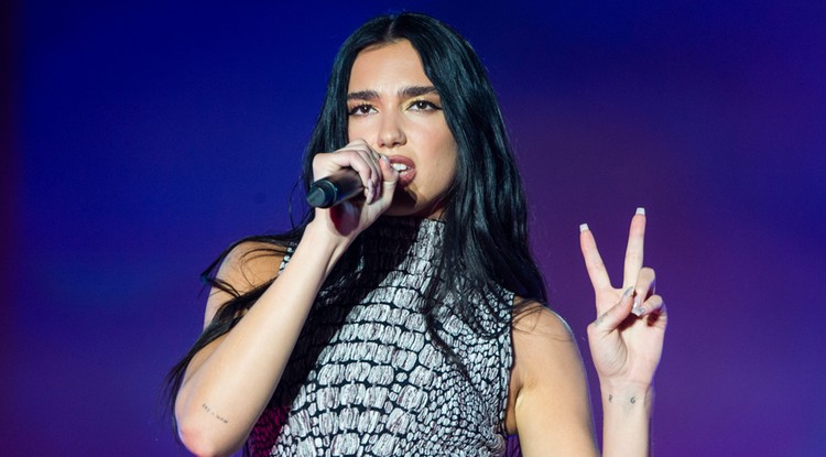 Dua Lipa az idei sziget fesztiválon.